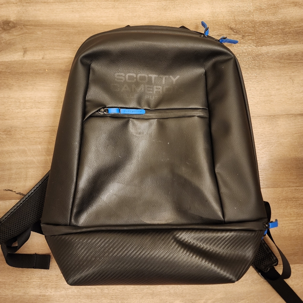 2019 Scotty Cameron Vessel Black Backpack with Blue Zippers